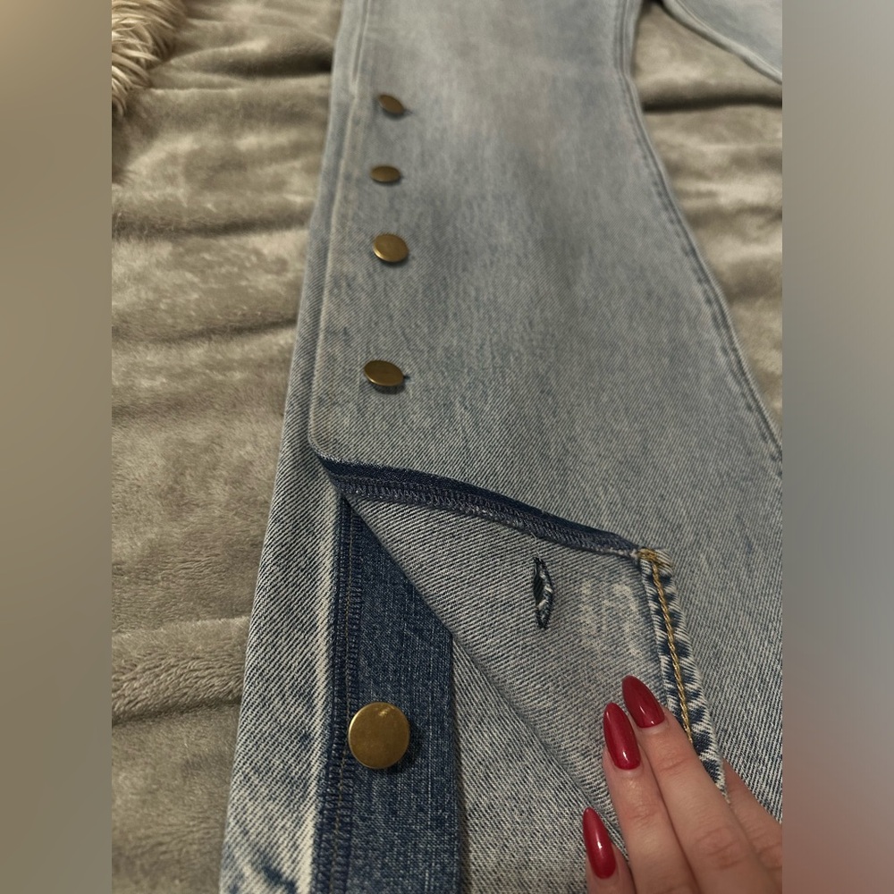 Levi's Light Blue Denim 517 Bootcut Jeans 33x32
CUSTOM, Alan Jackson Inspired - Picture 2 of 6